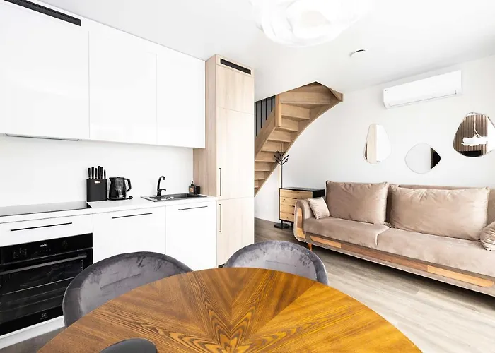 Birch Haven Apt W/Terrace By Cohost
