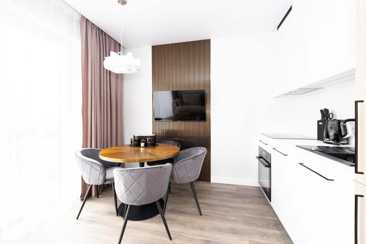 Poilsio namai Birch Haven W/terrace By Cohost Palanga